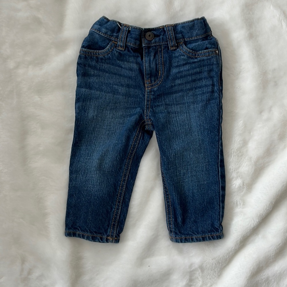 Oshkosh straight cut jeans size 9m
